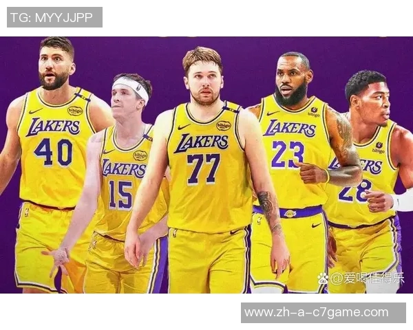 浓眉称赞球队阵容深度九到十名球员具备轮换实力 浓眉称赞球队阵容深度九到十名球员具备轮换实力