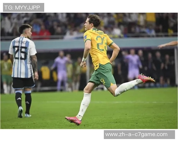 麦卡利斯特国家队出战40场荣获三冠阿根廷队海报祝贺彰显荣耀 麦卡利斯特国家队出战40场荣获三冠阿根廷队海报祝贺彰显荣耀