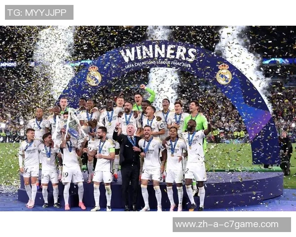 姆巴佩盛赞C罗称其为皇马第一人并视其为榜样与楷模 姆巴佩盛赞C罗称其为皇马第一人并视其为榜样与楷模