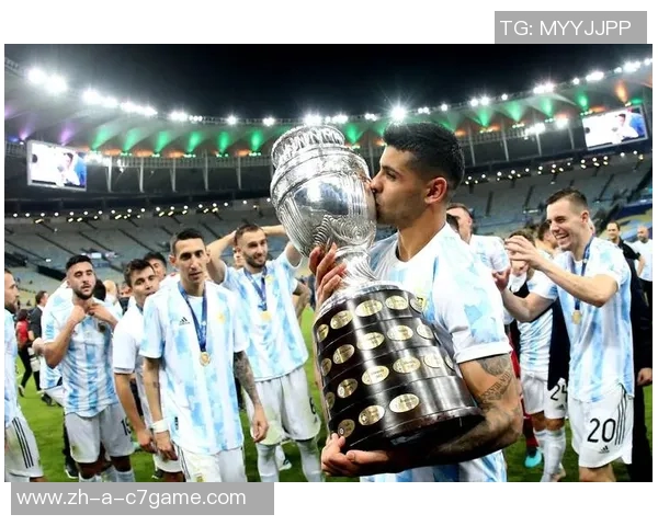 美国后卫麦肯齐谈波帅期望希望能效仿罗梅罗的踢球风格