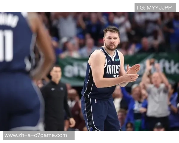 浓眉增重显实力东契奇瘦身展决心达拉斯球队伙食成焦点