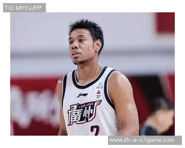 同曦官博祝铭震29岁生日快乐并宣布今夏续约顶薪计划