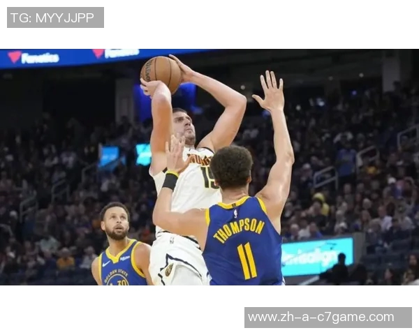 库里与文班的巅峰对决亚历山大对抗卢卡约基奇狂砍55分引发热议 库里与文班的巅峰对决亚历山大对抗卢卡约基奇狂砍55分引发热议